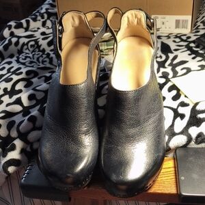 Dansko Black Leather Women's Clogs